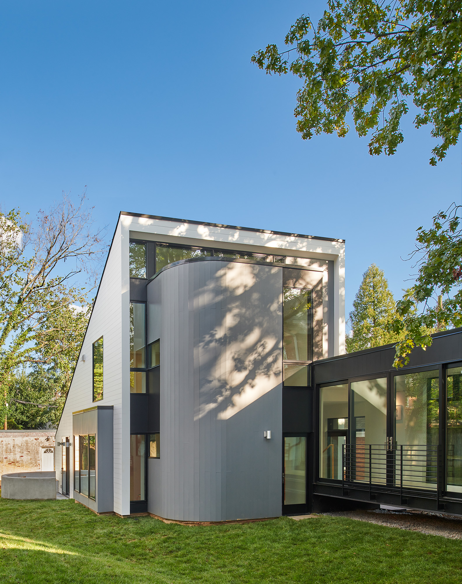 02 Crestwood ADU McInturff Architects.jpg